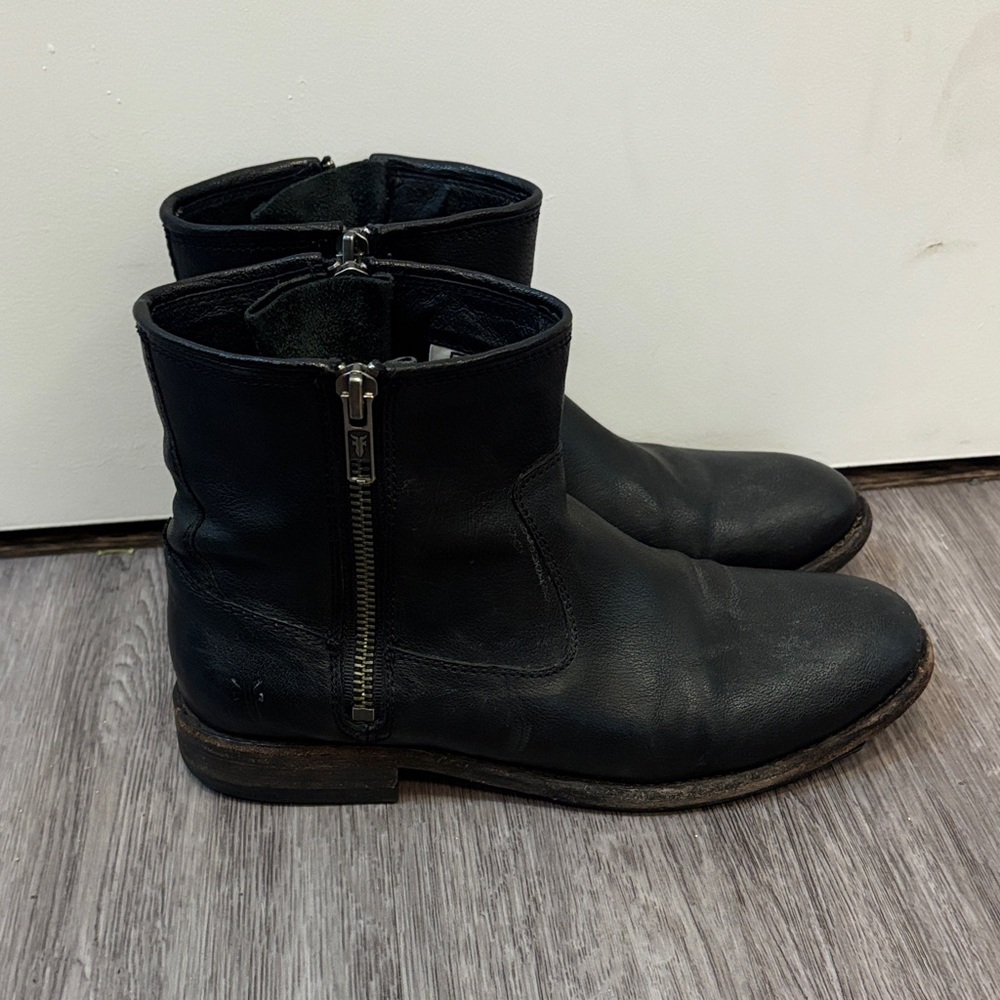 Frye Ethan Double Zip Ankle Boot - Women's 6.5 - Picture 4 of 8